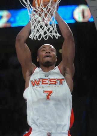 关于NBA球员捐赠百万善款，支持篮球公益事业的信息