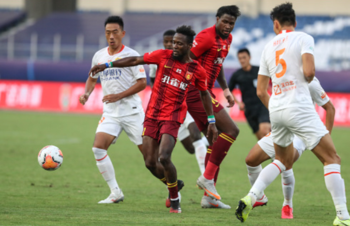 河北华夏幸福战胜对手，实现胜利