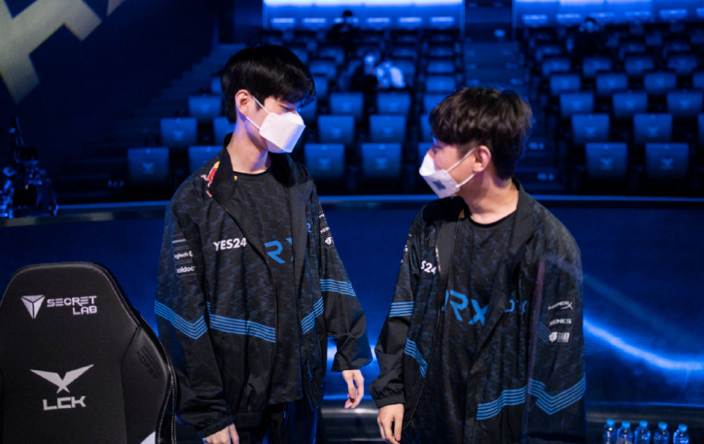 DRX鏖战WBG，Keria操刀奇招英雄翻盘宿命之战淘汰赛，点燃全场激情