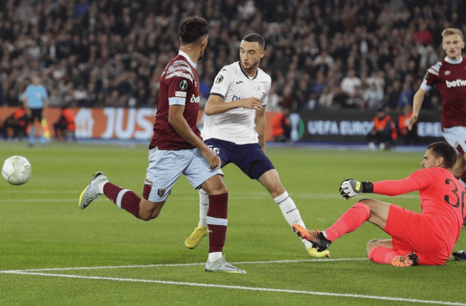 安德莱赫特队奋力争胜，晋级下一轮的简单介绍