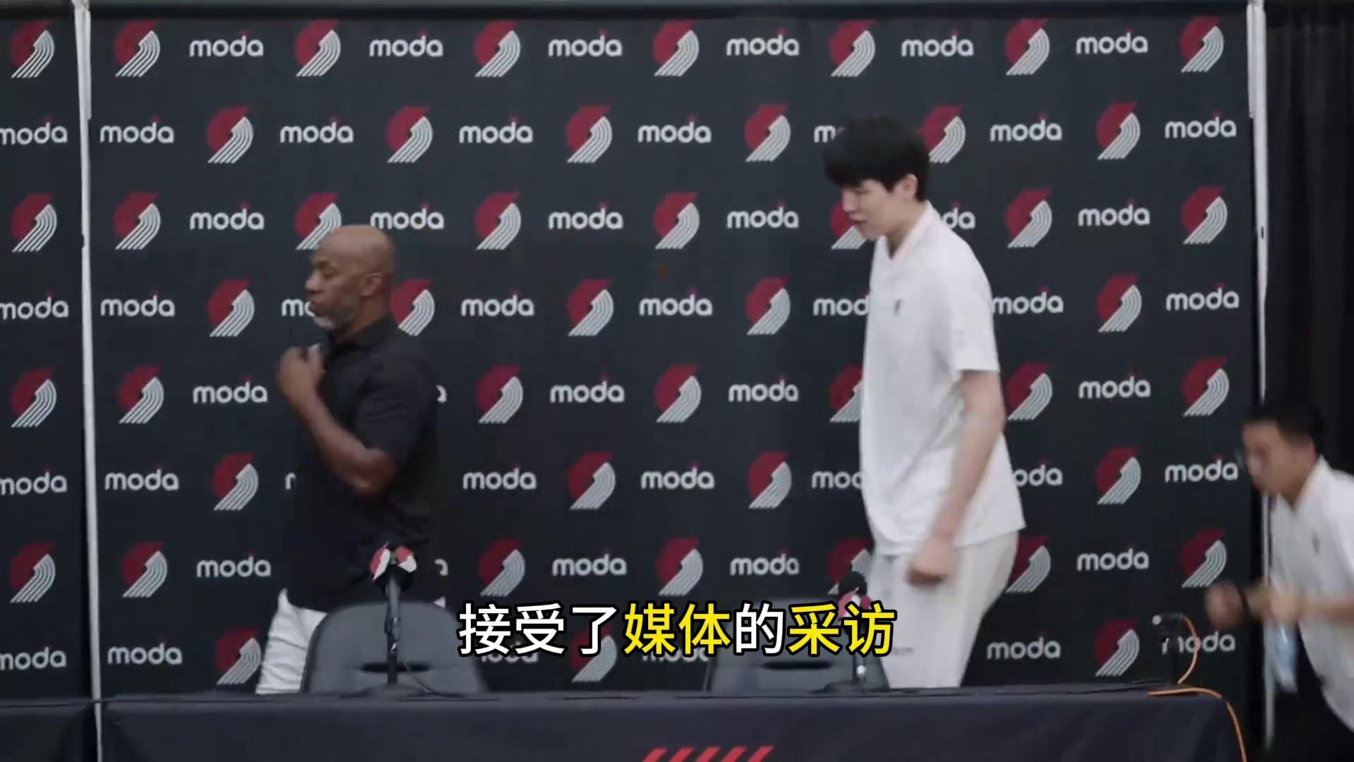 开拓者主帅成功入选最佳教练