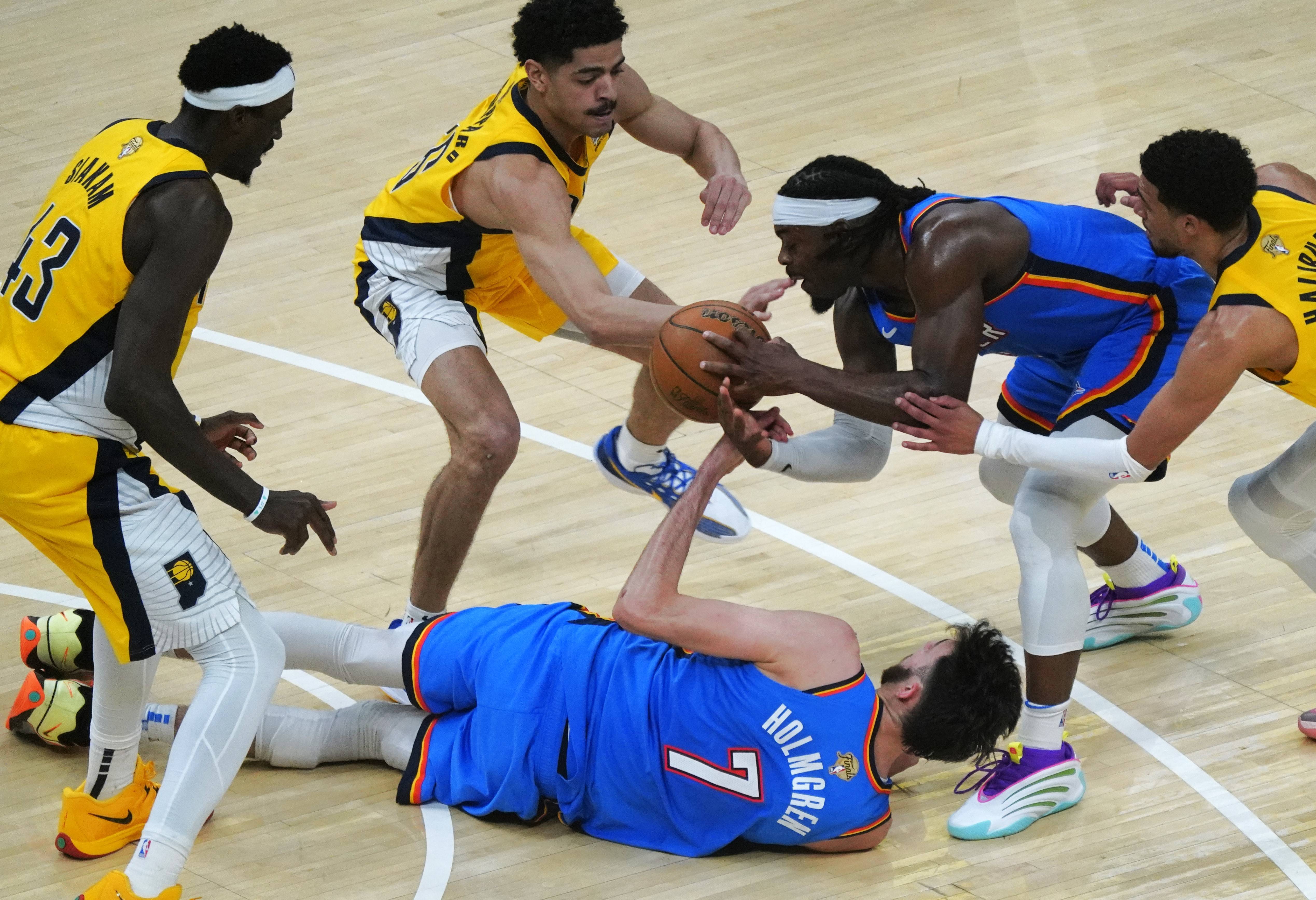 步行者主场不敌魔术，陷入关键战败局面