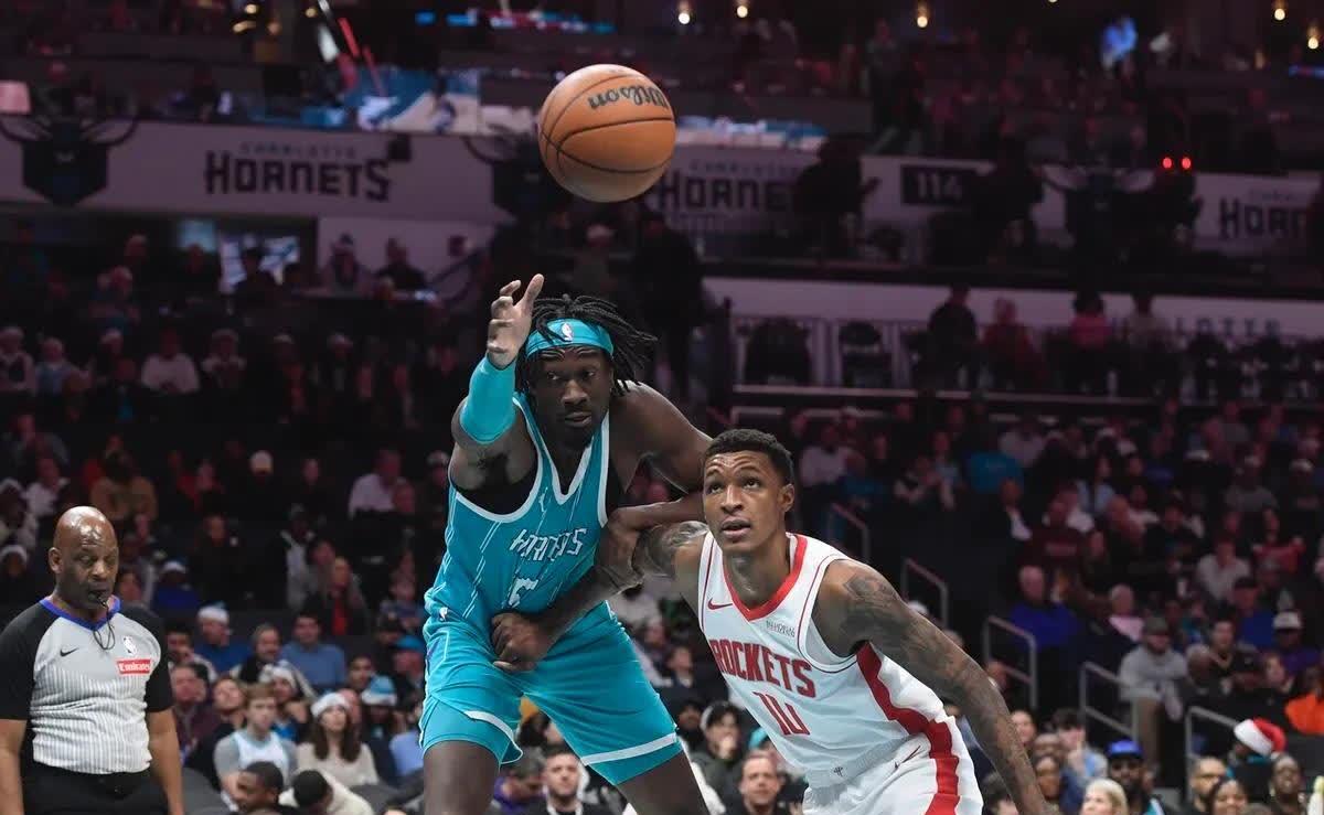 开云体育中国-开拓者客场大胜雷霆，系列赛获得领先