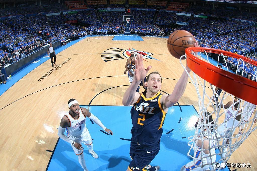 爵士连胜10场，冲击西部榜首