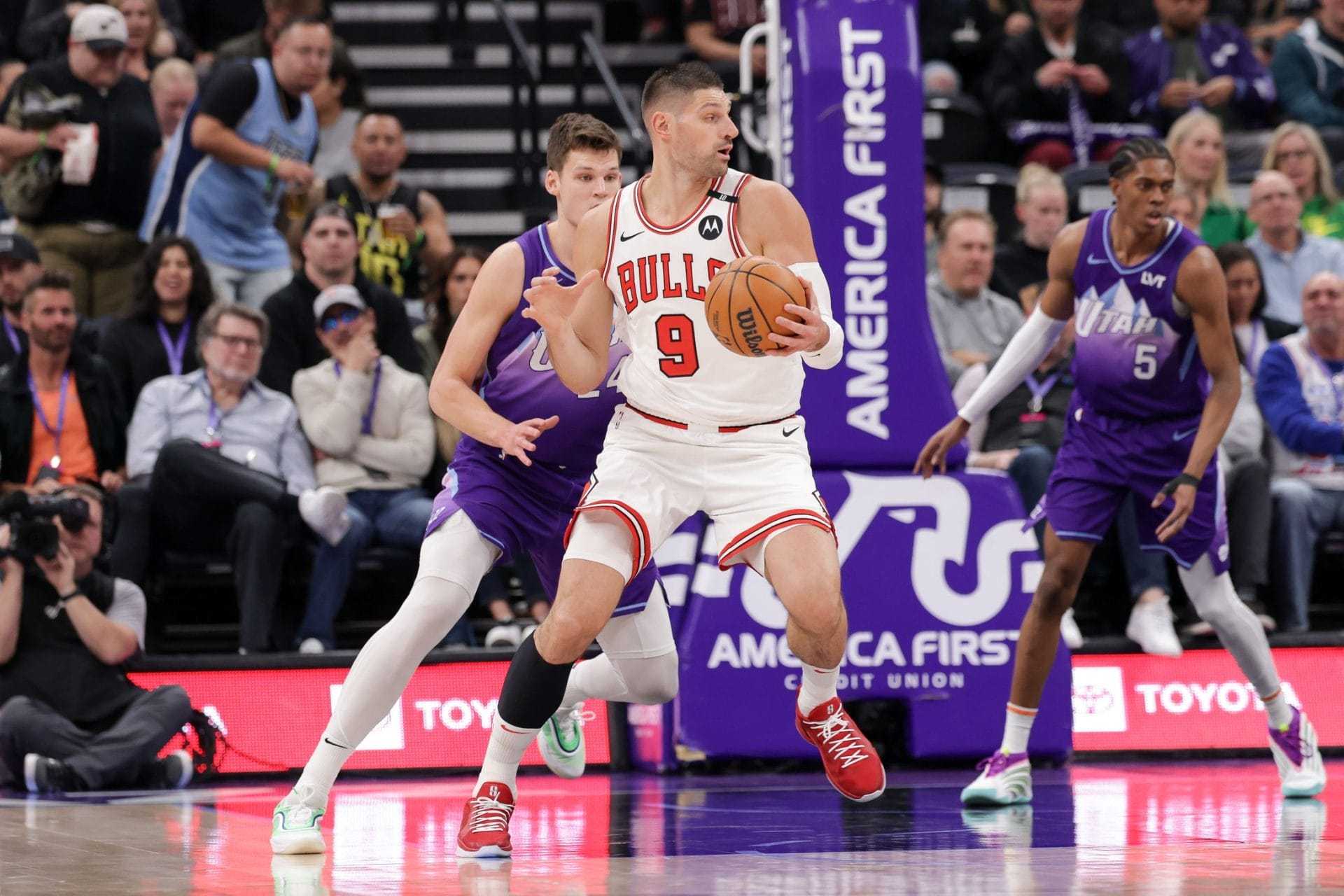 开云体育官网-包含公牛球员因伤缺席多场比赛的词条