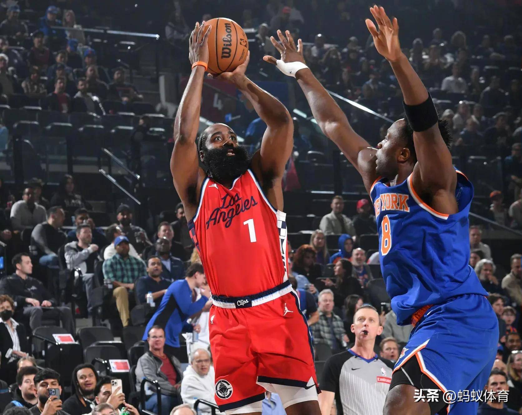 开云体育下载-快船击败湖人，莱昂纳德砍下比赛最高得分