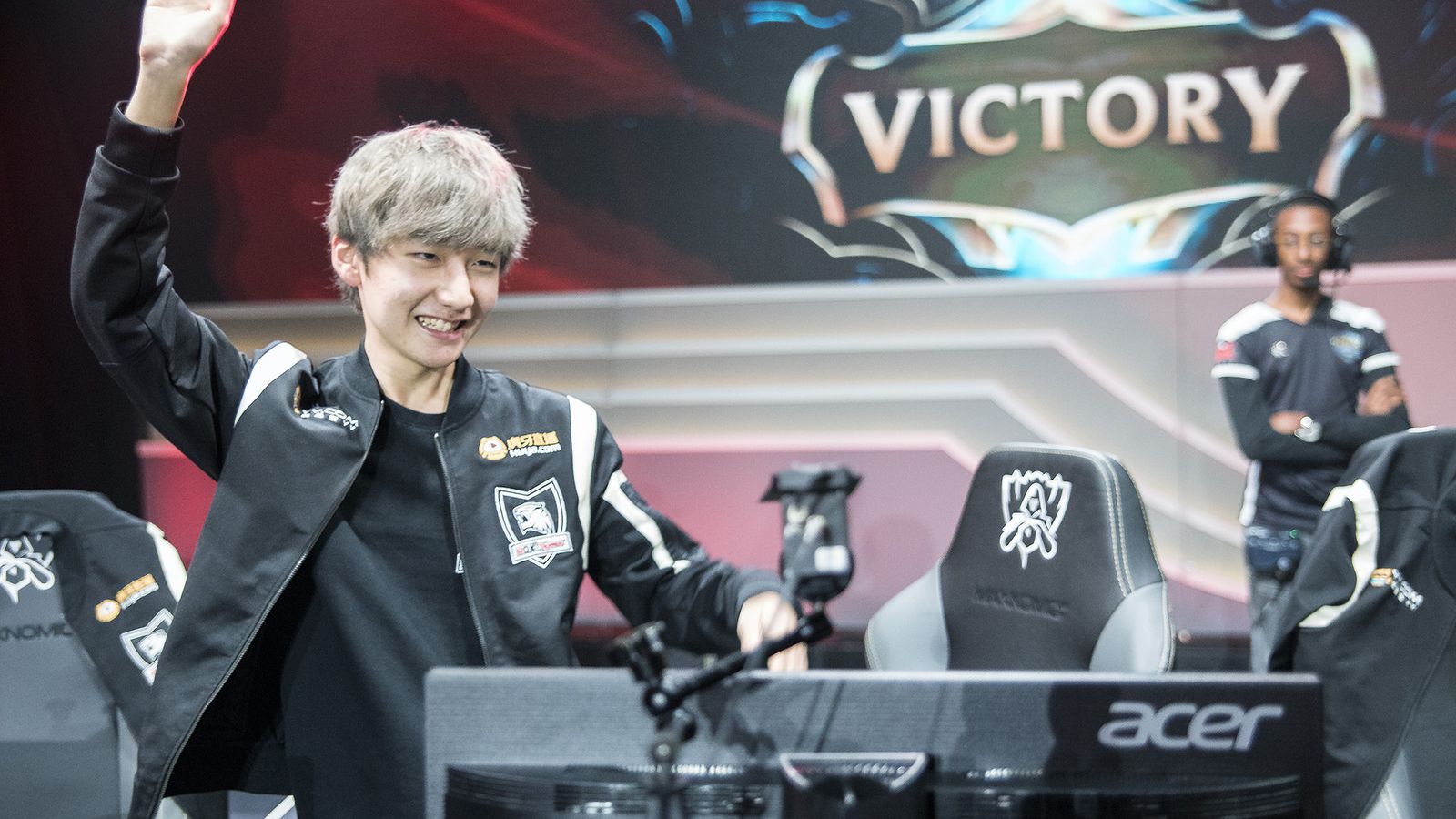 开云体育在线-GEN鏖战V5，Peanut完成史诗逆转激烈交锋半决赛，留下经典瞬间