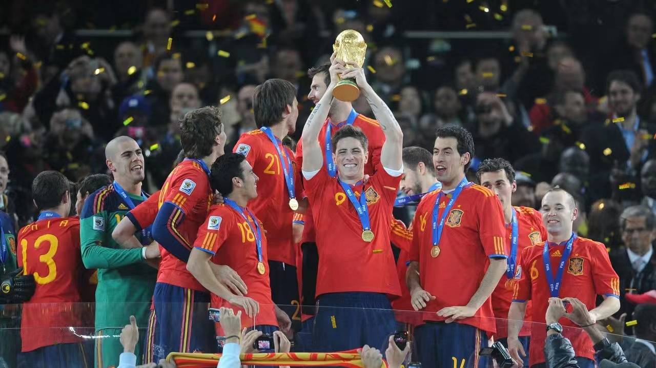 阿尔及利亚队精彩表现,挺进国际足球冠军赛 阿尔及利亚队精彩表现,挺进国际足球冠军赛