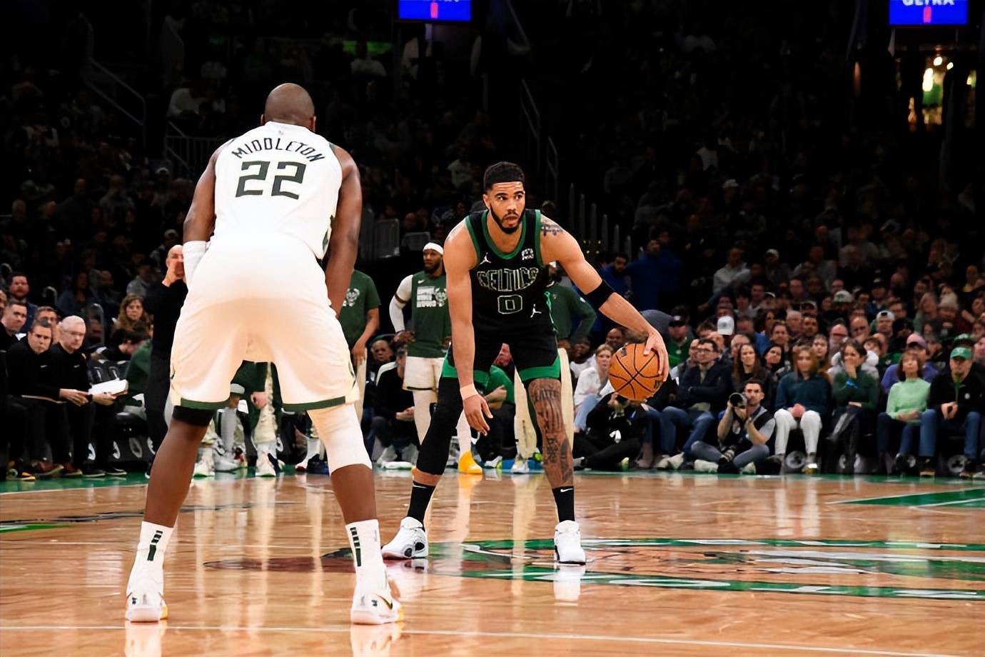 雄鹿客场逆转凯尔特人,继续保持不败势头 雄鹿客场逆转凯尔特人,继续保持不败势头