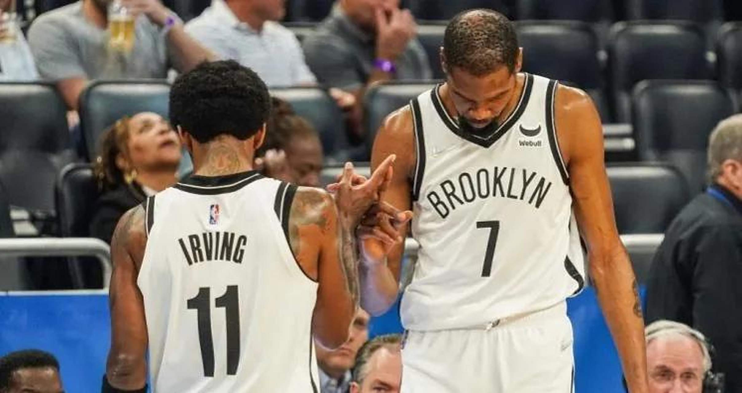 篮网击败雄鹿，系列赛战胜一城