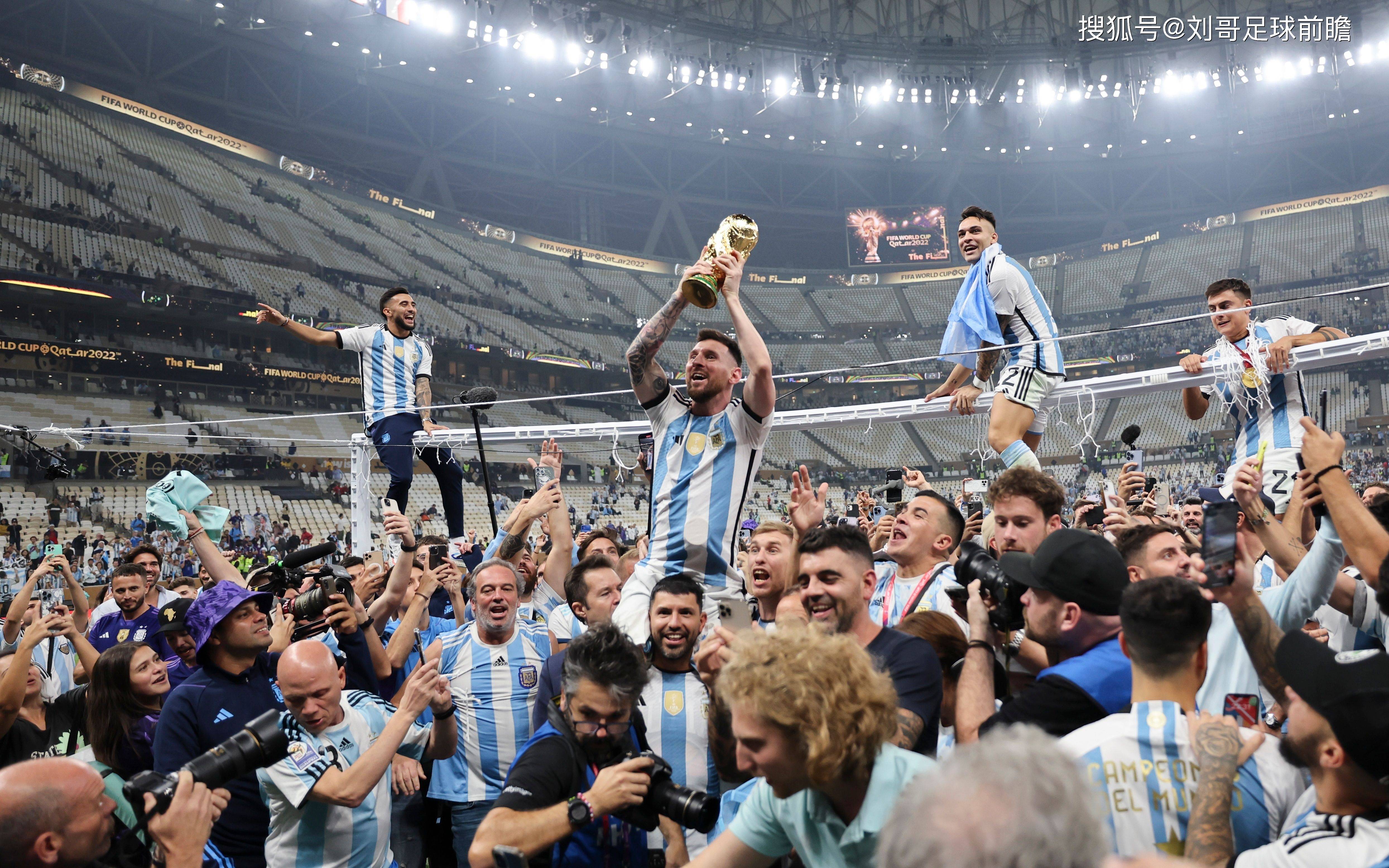 奥地利不敌乌拉圭,遗憾小组赛出局 奥地利不敌乌拉圭,遗憾小组赛出局