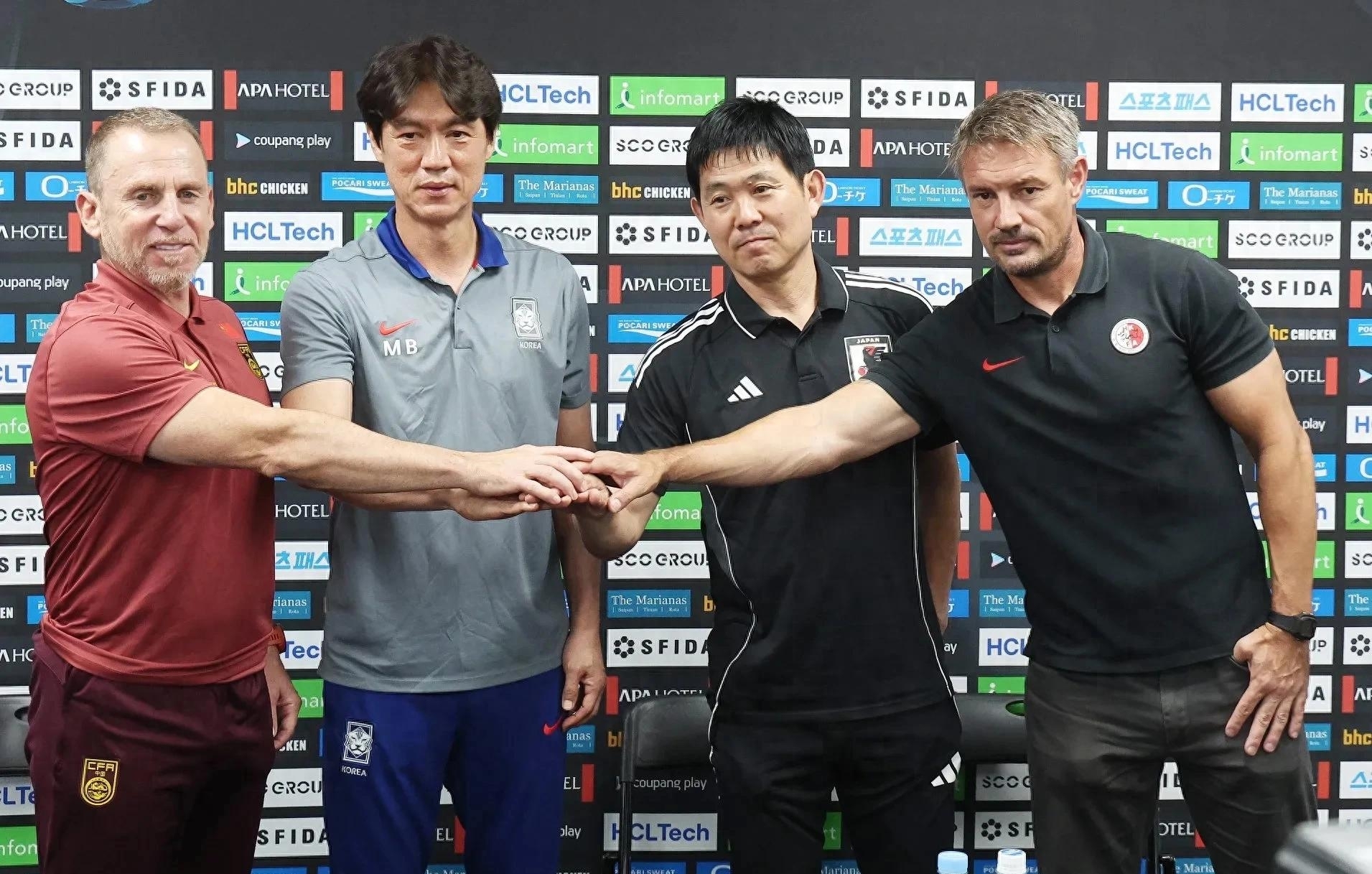 东亚俱乐部足球联赛上演激烈对决