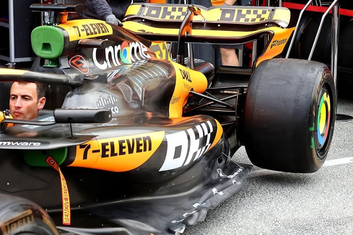 包含迈凯伦险胜哈斯车队，周冠宇带队取胜的词条